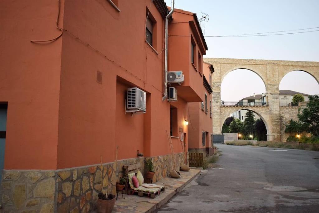 La Buhardilla. Aparcamiento Exterior Privado Apartamento Teruel Exterior foto