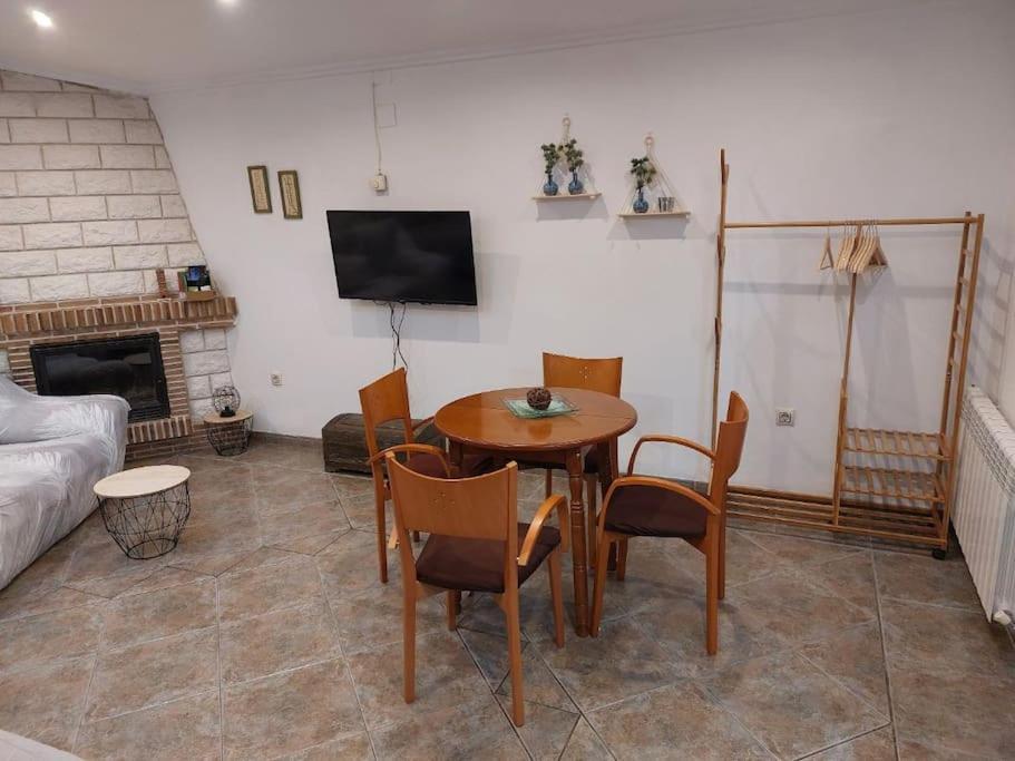La Buhardilla. Aparcamiento Exterior Privado Apartamento Teruel Exterior foto