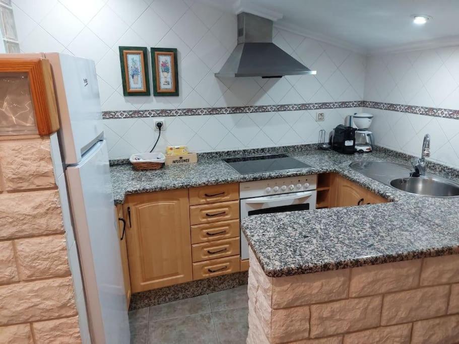 La Buhardilla. Aparcamiento Exterior Privado Apartamento Teruel Exterior foto